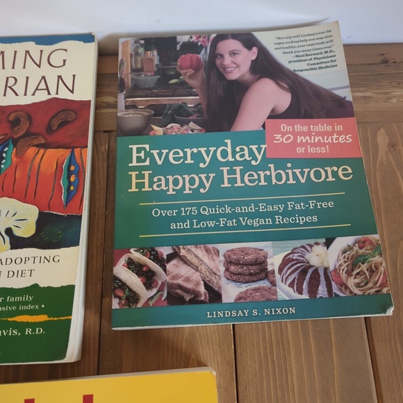 Vegetarian Juicing Nutrition Health Recipe Cookbooks - Picture 3 of 6